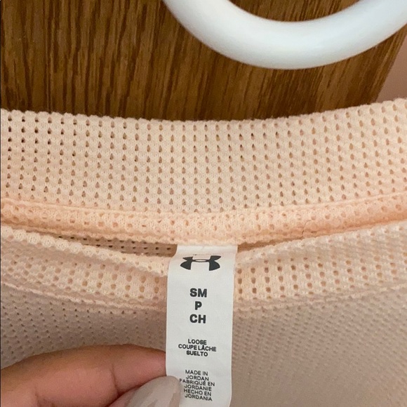 Top - Picture 2 of 3